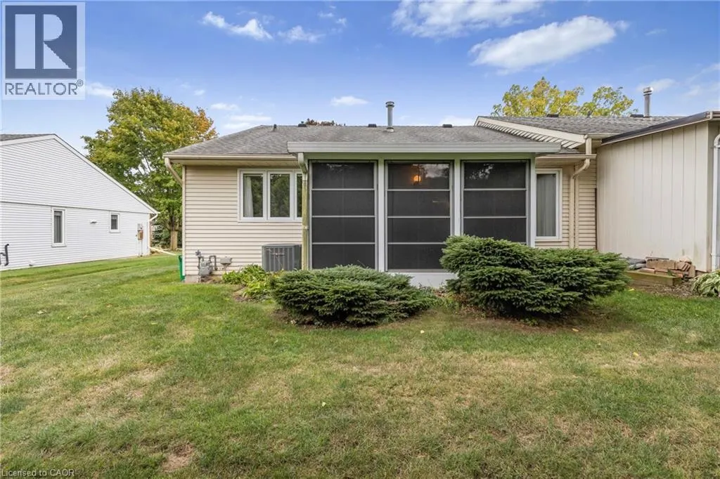 4 ROSSMORE Avenue Unit# 5, #5
