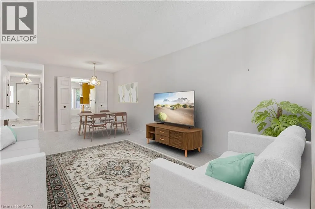 4 ROSSMORE Avenue Unit# 5, #5