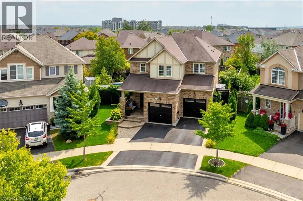 444 CARBERT Crescent