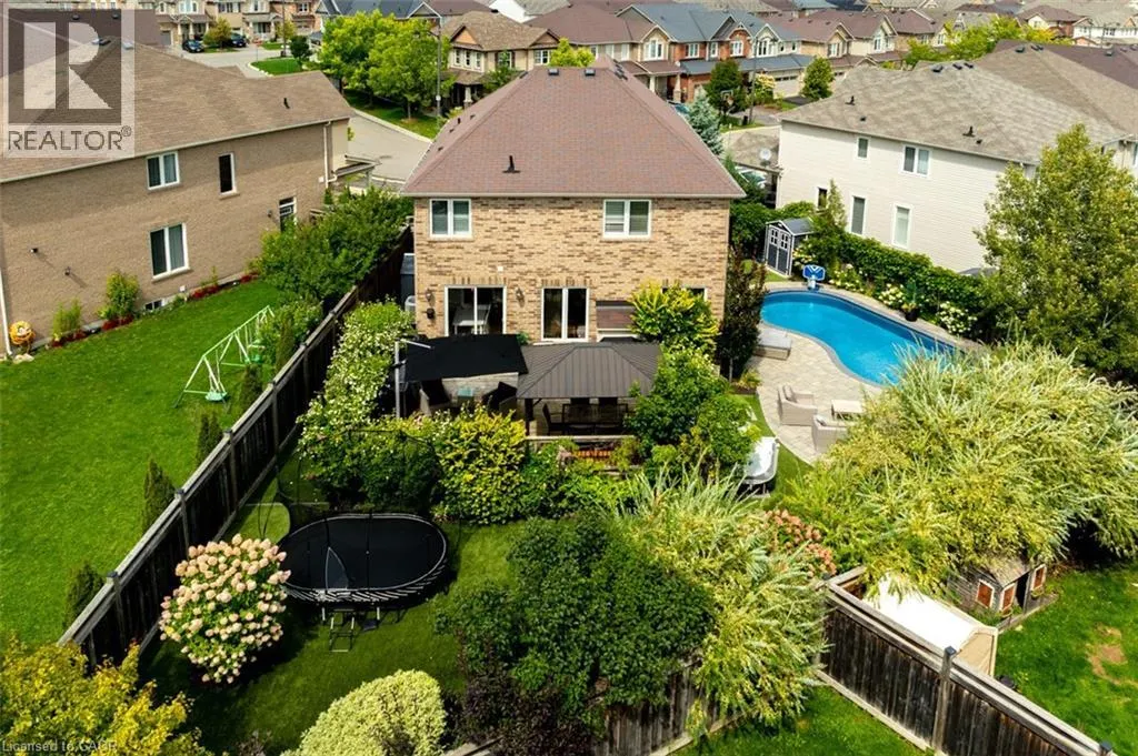 444 CARBERT Crescent