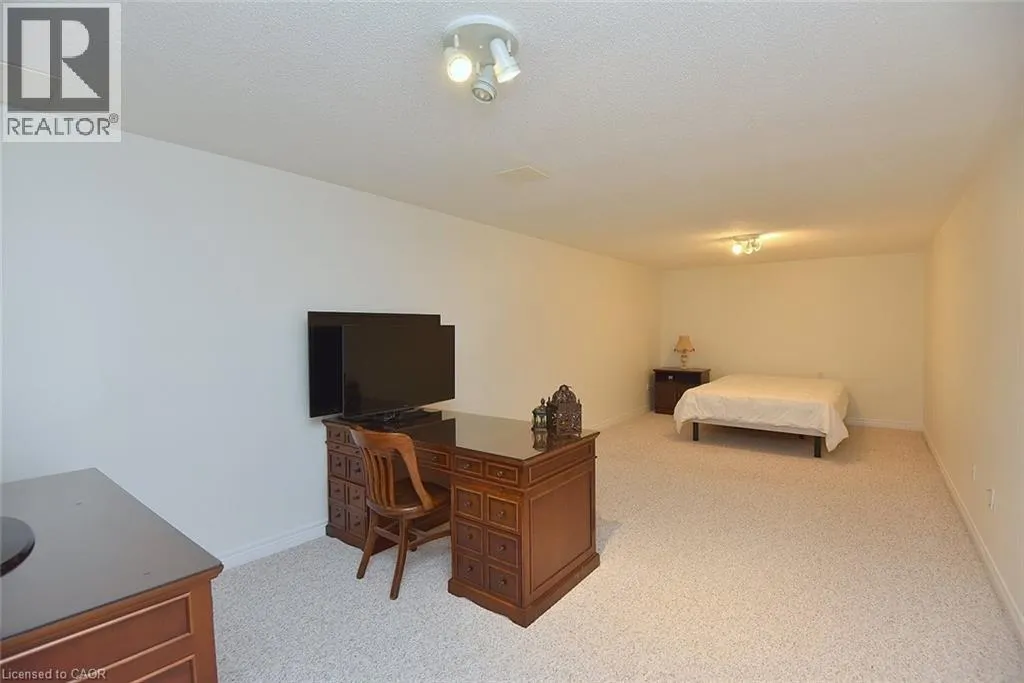 243 FENNELL Avenue E Unit# 13, #13
