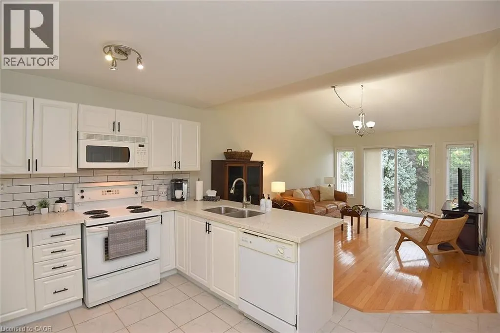 243 FENNELL Avenue E Unit# 13, #13
