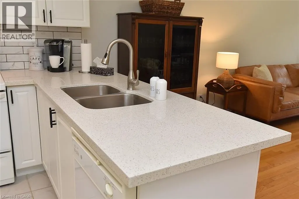 243 FENNELL Avenue E Unit# 13, #13