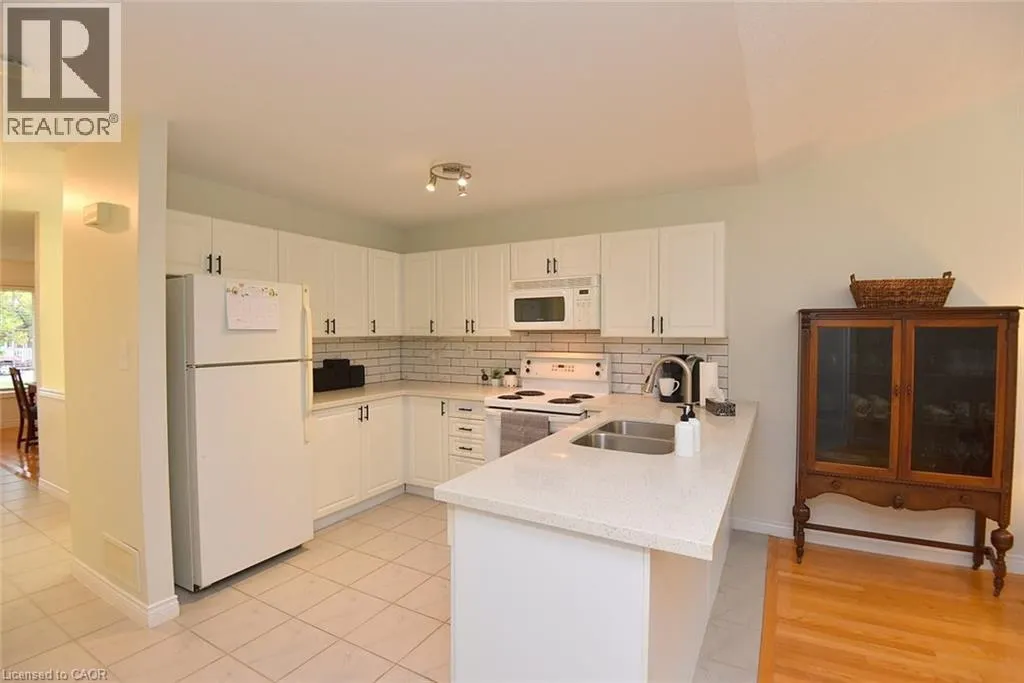243 FENNELL Avenue E Unit# 13, #13