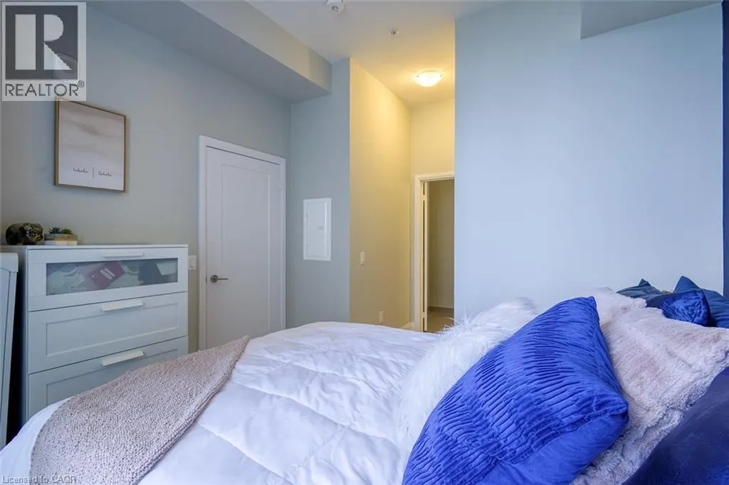 16 CONCORD Place Unit# 627, #627