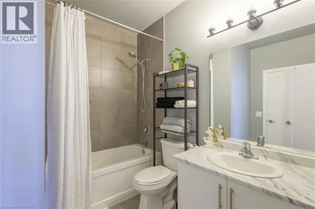 16 CONCORD Place Unit# 627, #627