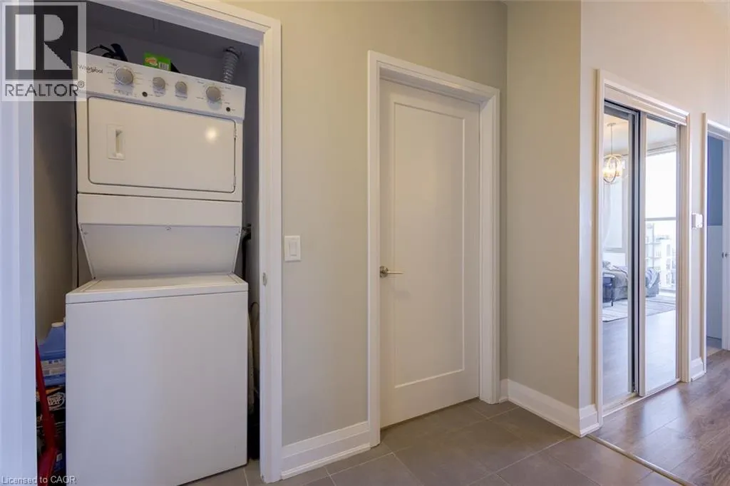 16 CONCORD Place Unit# 627, #627