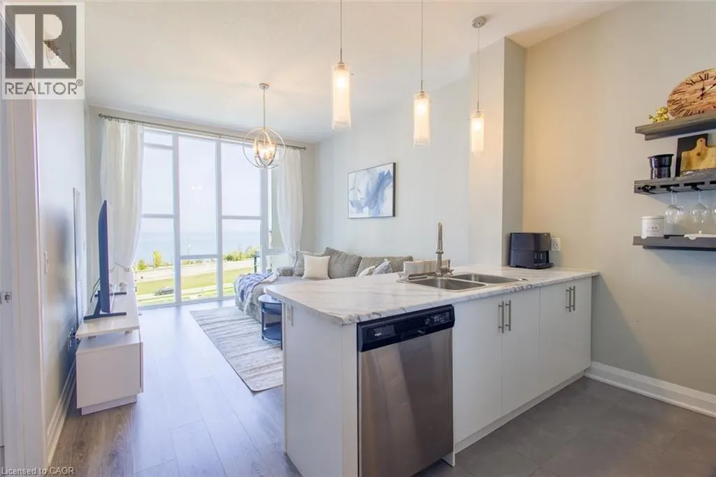 16 CONCORD Place Unit# 627, #627