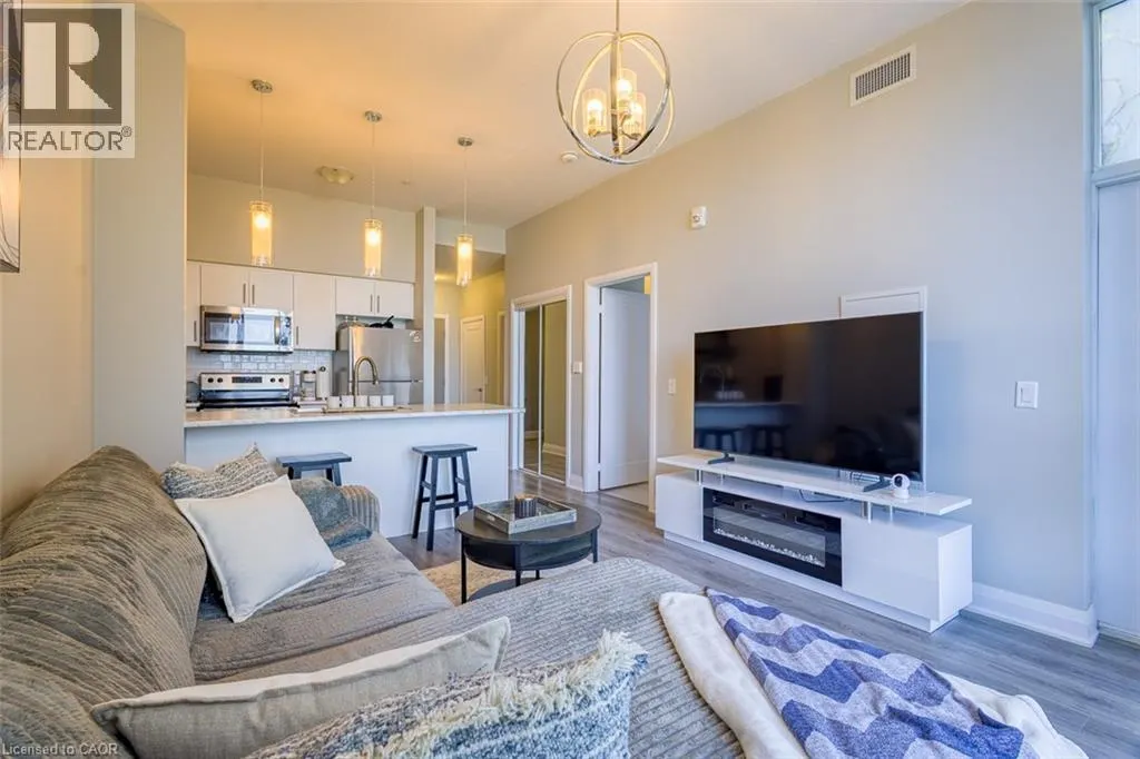 16 CONCORD Place Unit# 627, #627