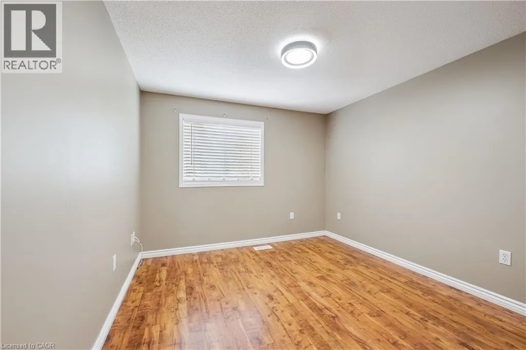 35 SMALL Court
