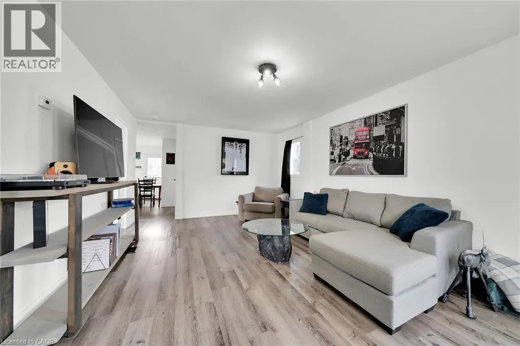 14 POTTS Road
