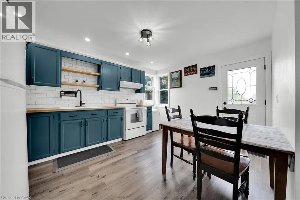 14 POTTS Road