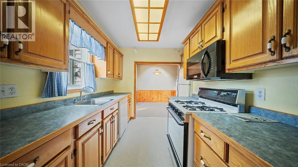 21 PANSY Avenue