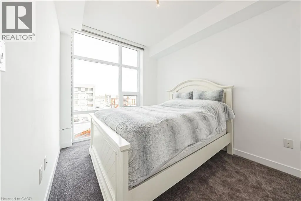 460 DUNDAS Street E Unit# 327, #327