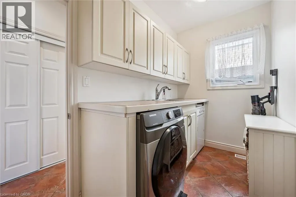702 SPRINGWATER Place