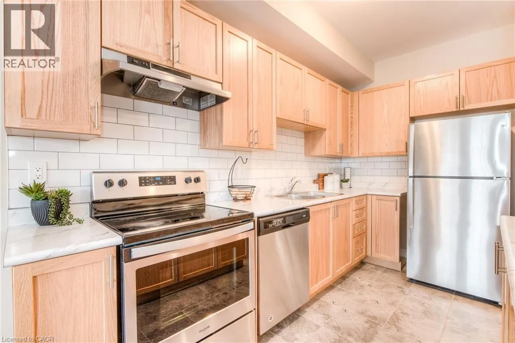 387 WESTWOOD Drive Unit# B, #B