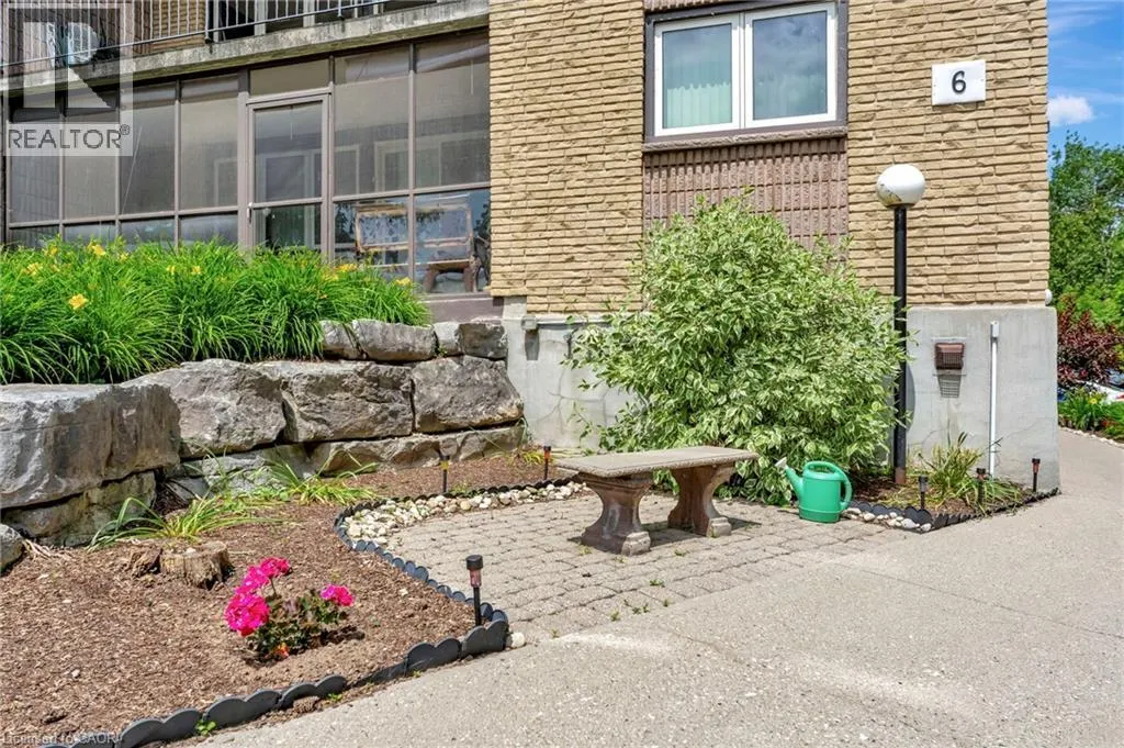 6 SHETTLESTON Street Unit# 306, #306