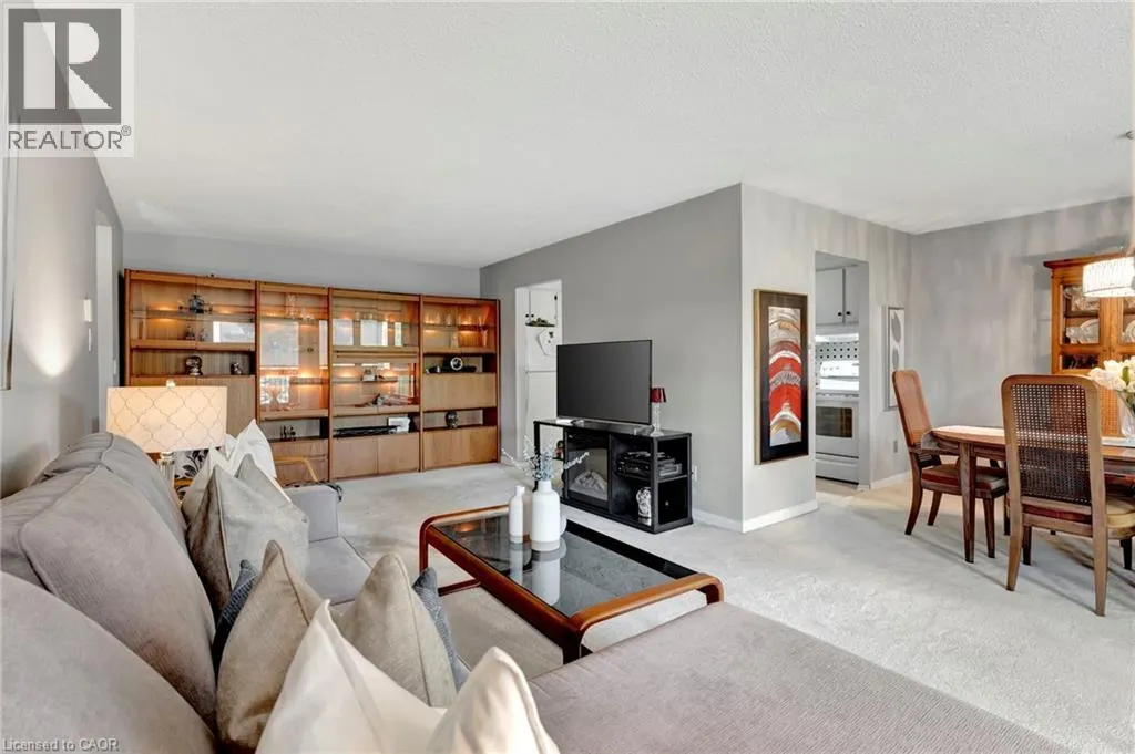 6 SHETTLESTON Street Unit# 306, #306