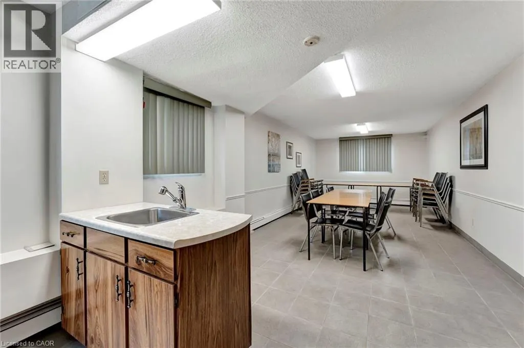 6 SHETTLESTON Street Unit# 306, #306