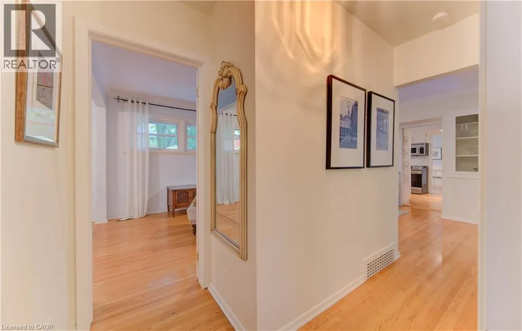 50 GATEWOOD Road