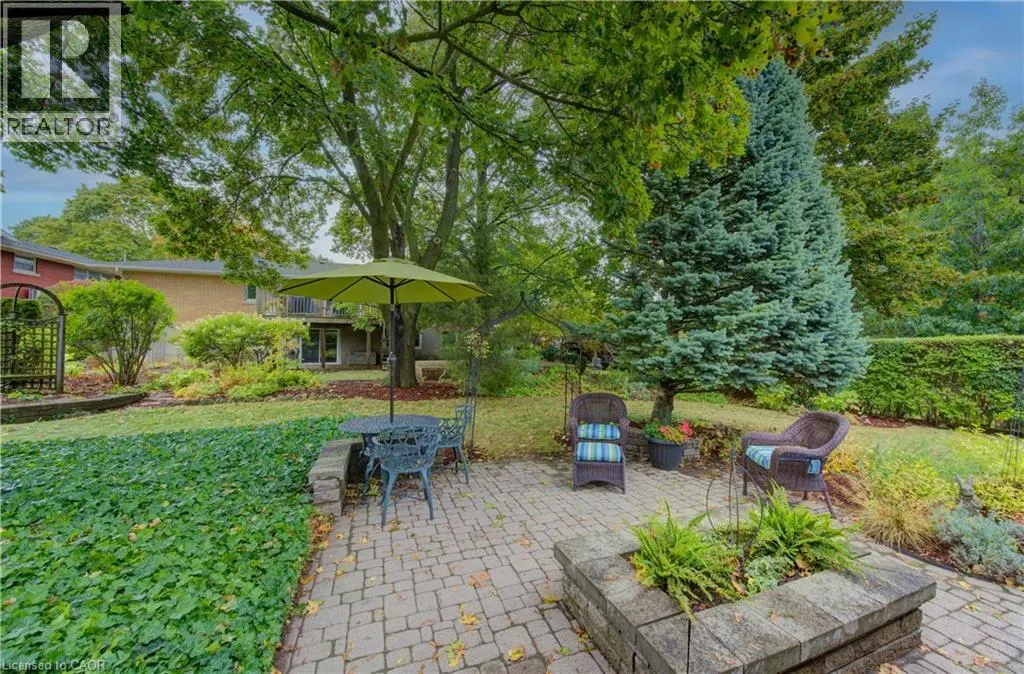 50 GATEWOOD Road