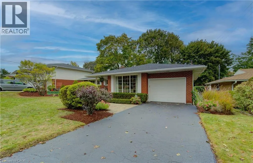 50 GATEWOOD Road