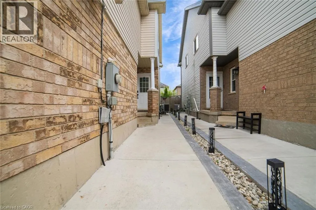 56 VERONA Street