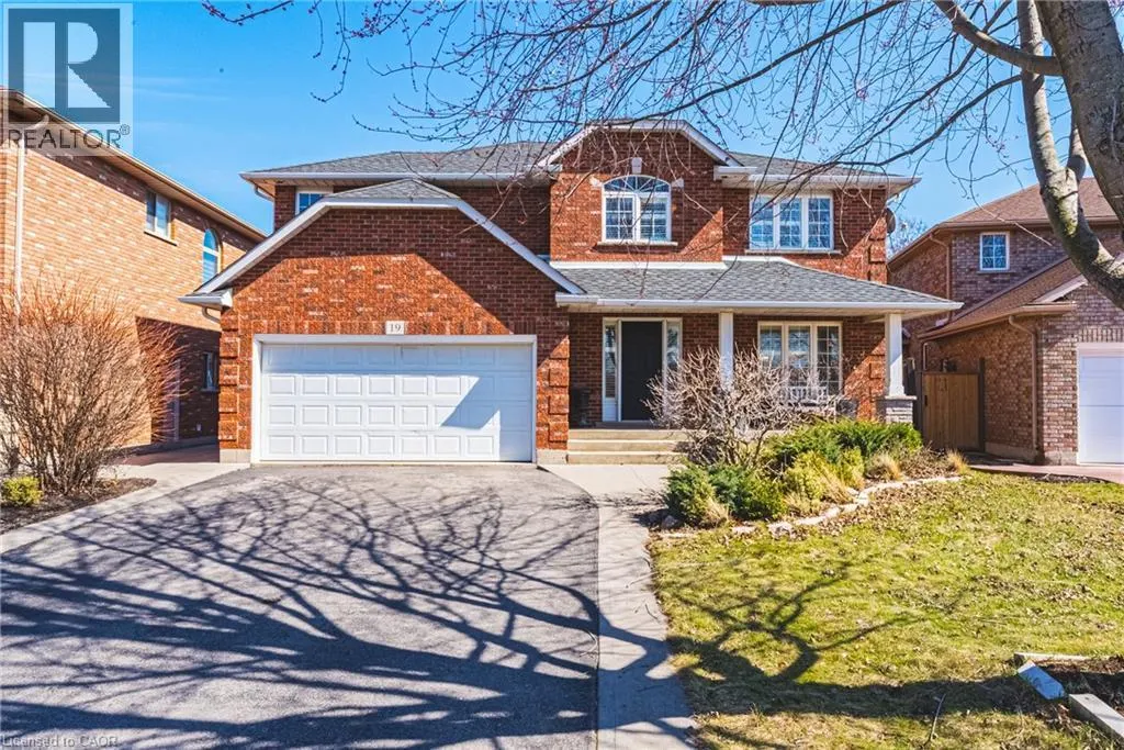 19 LIUNA Court