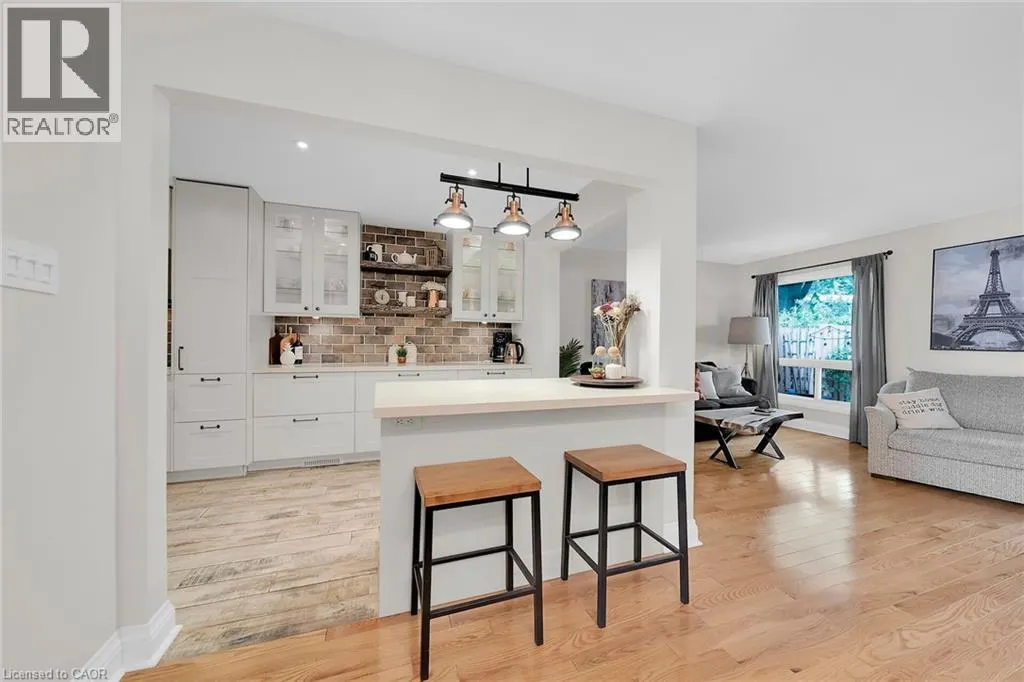 2301 CAVENDISH Drive Unit# 129, #129