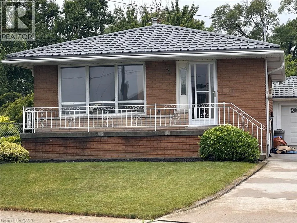 46 AMANDA Street Unit# Lower, #Lower