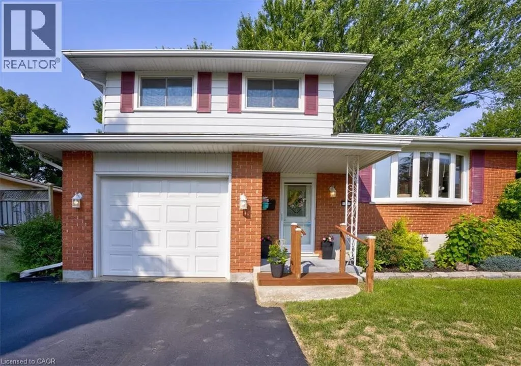 12 MILLER Crescent