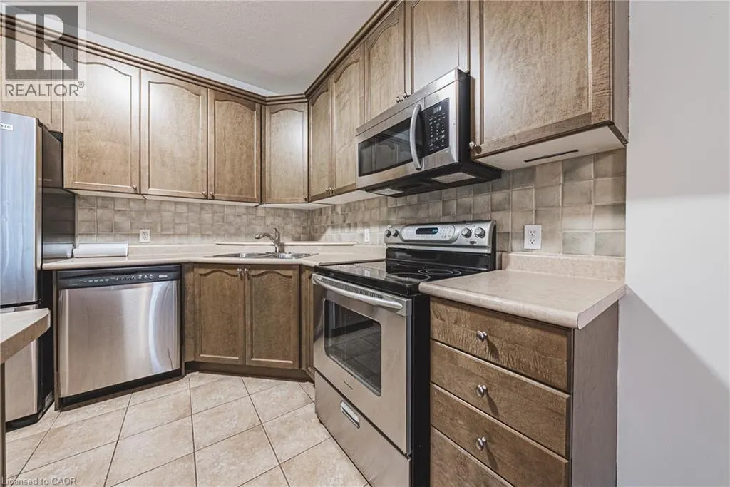 163 LIVINGSTON Avenue Unit# 3, #3