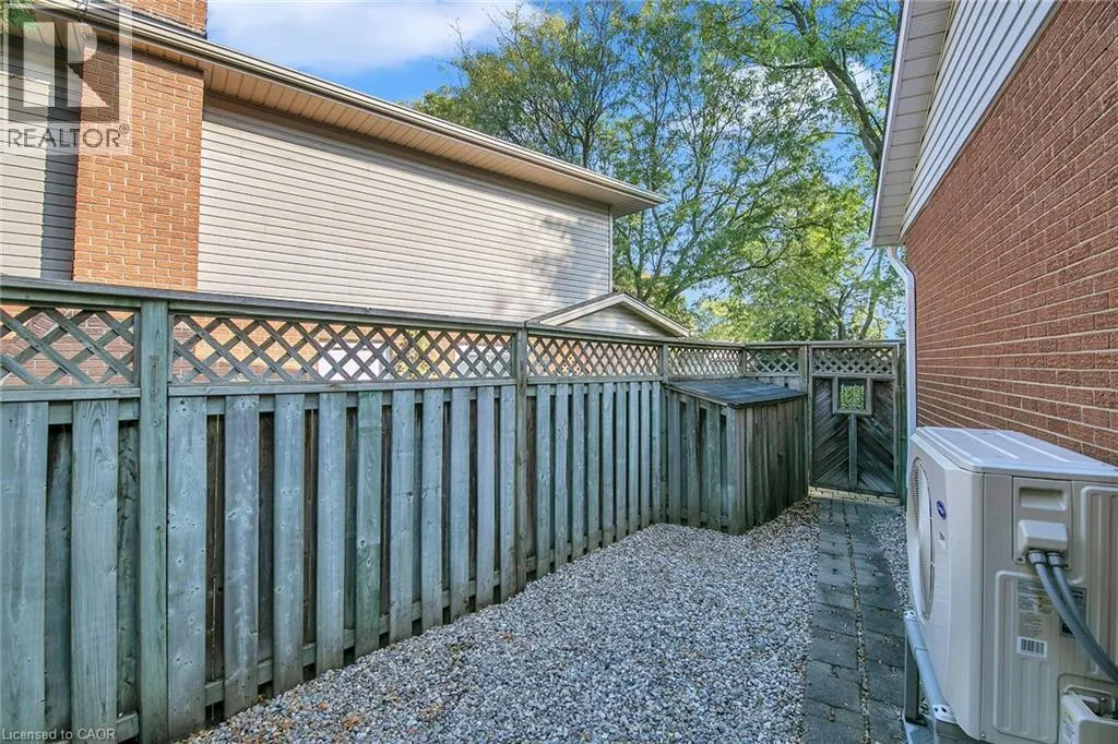 22 THISTLE Road
