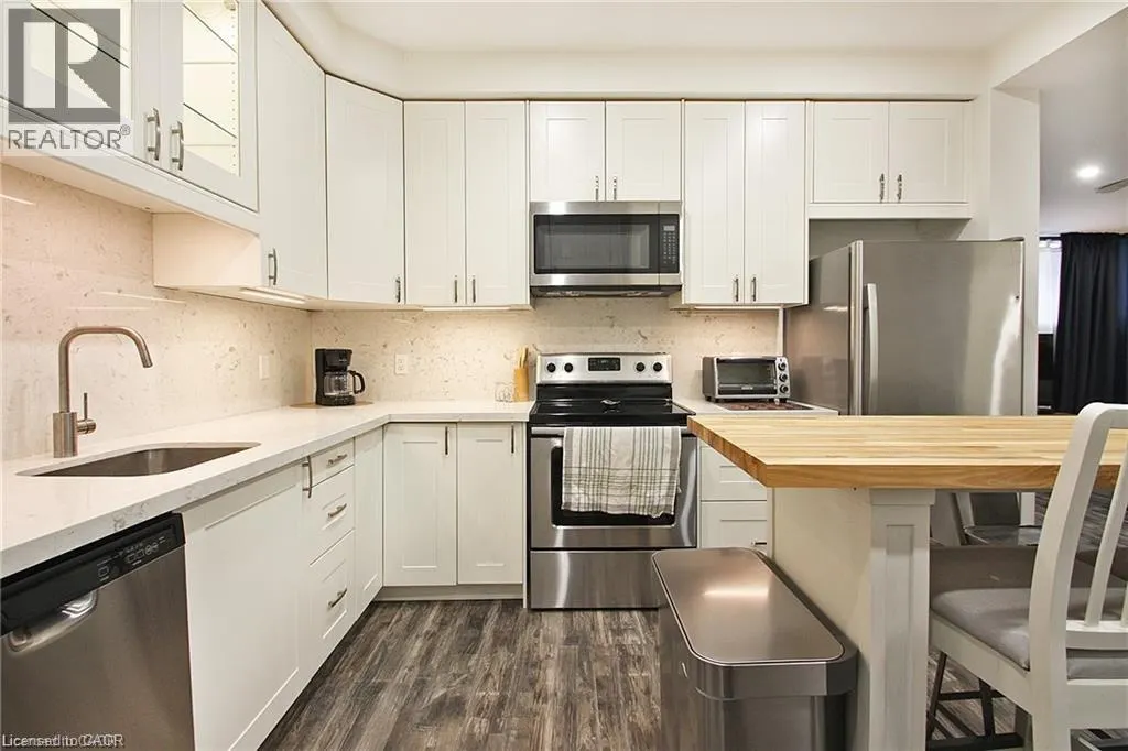 23 SCARLETWOOD Street Unit# Lower, #Lower