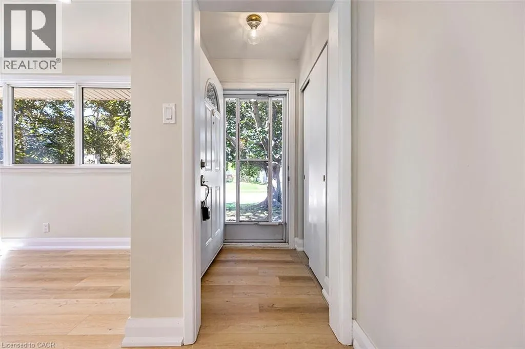 207 ELMWOOD Crescent