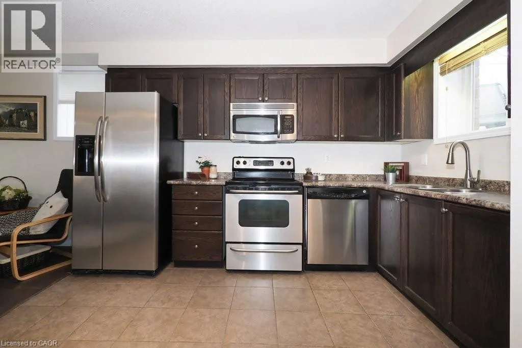 240 WESTMEADOW Drive Unit# D13, #D13