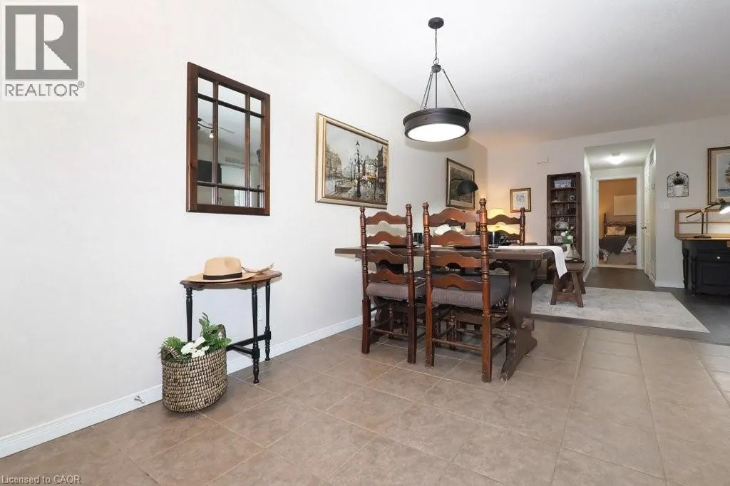 240 WESTMEADOW Drive Unit# D13, #D13
