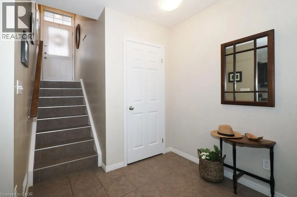 240 WESTMEADOW Drive Unit# D13, #D13