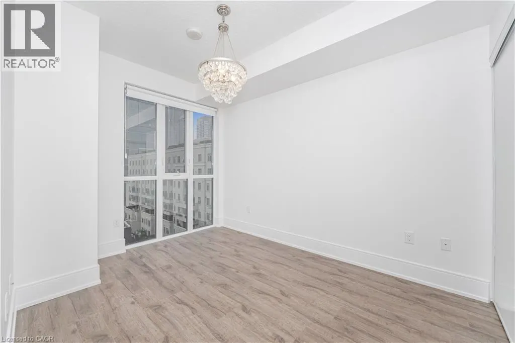 560 FRONT Street W Unit# 821, #821