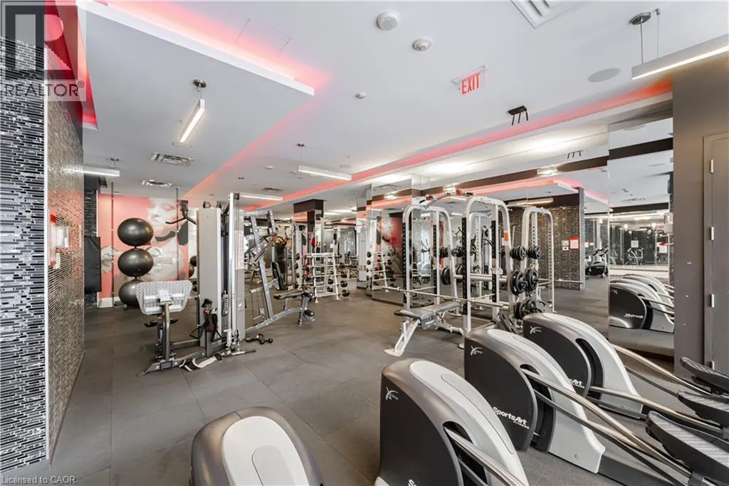 560 FRONT Street W Unit# 821, #821