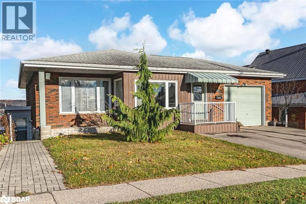 57 POYNTZ Street Unit# Upper, #Upper