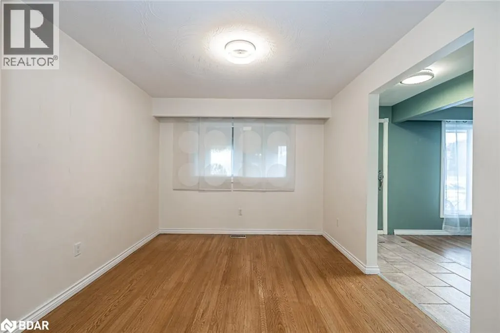 57 POYNTZ Street Unit# Upper, #Upper