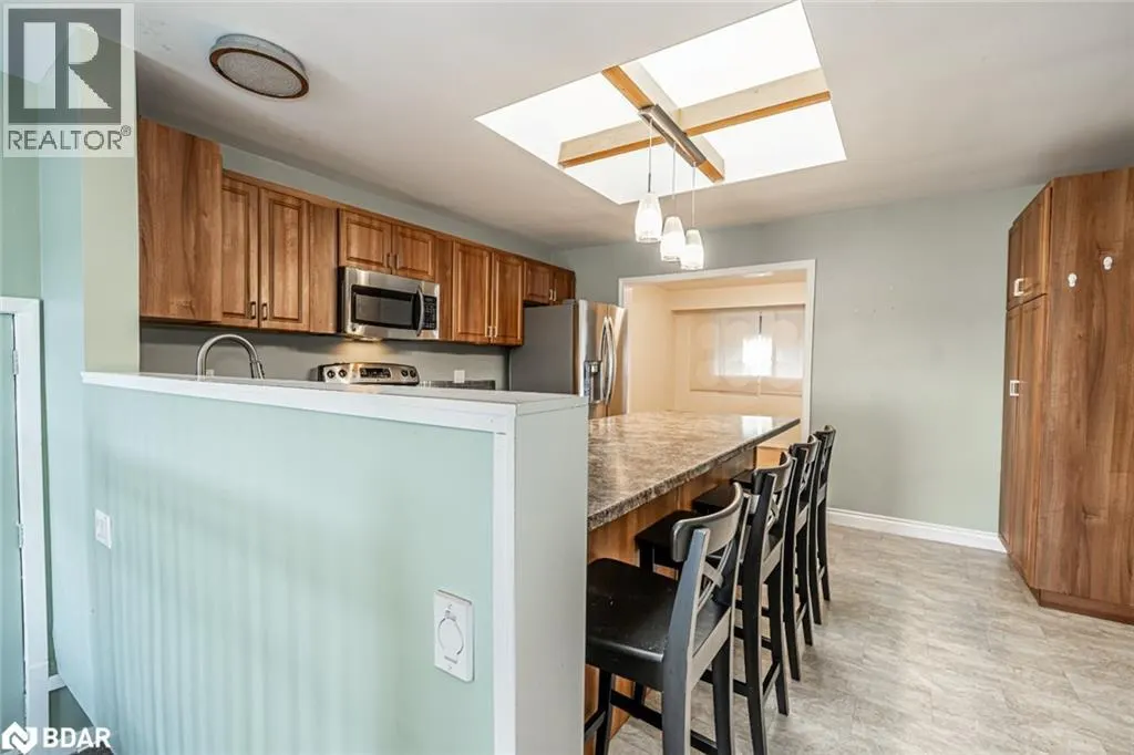 57 POYNTZ Street Unit# Upper, #Upper