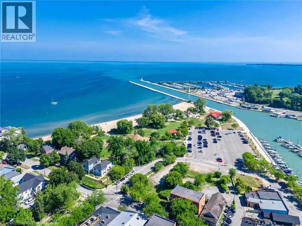 53 BAYVIEW Drive