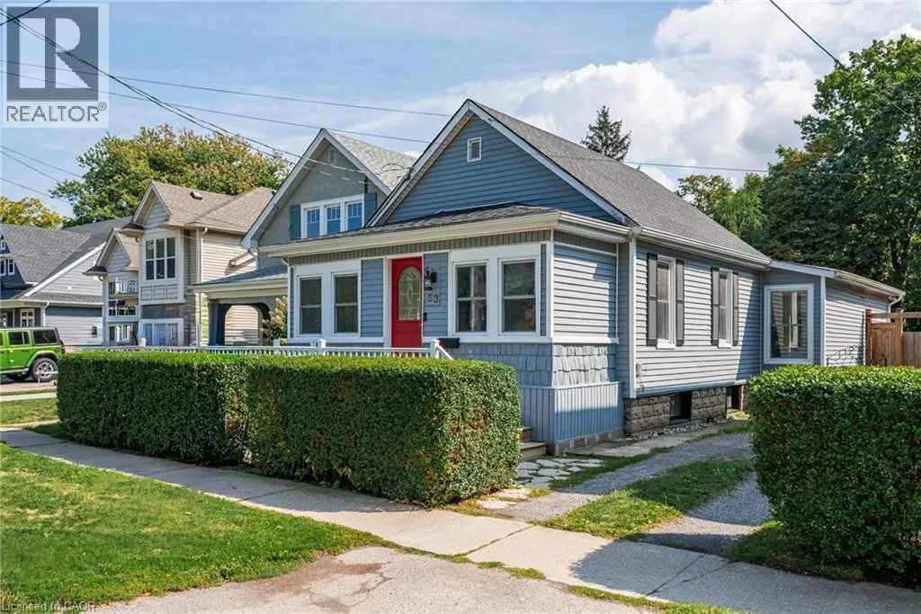 53 BAYVIEW Drive