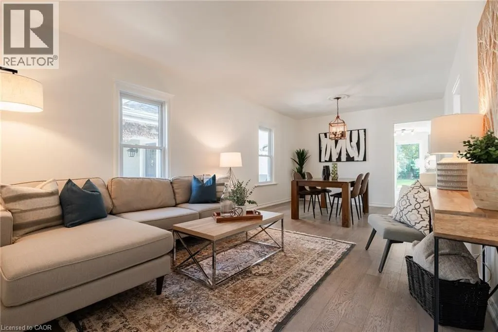 53 BAYVIEW Drive