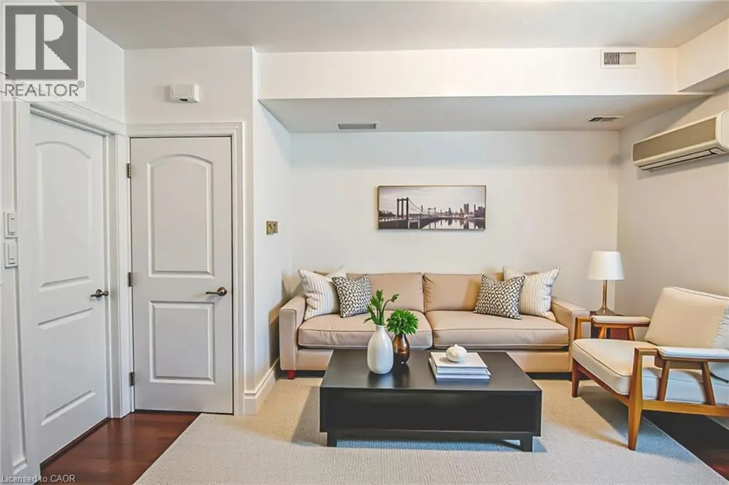 555 KING Street E Unit# 109, #109