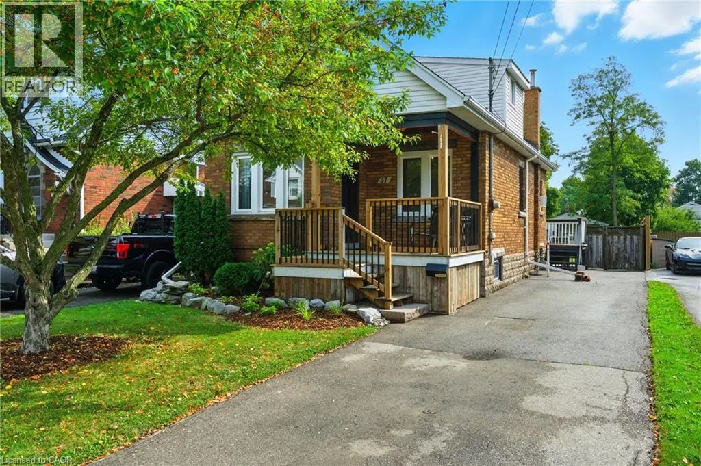 57 HIGHCLIFFE Avenue