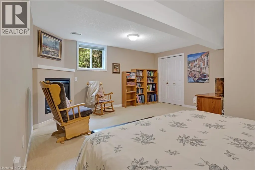 180 OLD ABBEY Road Unit# 15, #15
