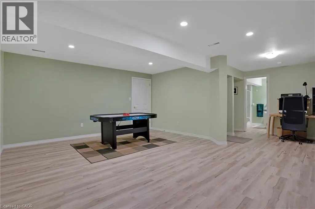180 OLD ABBEY Road Unit# 15, #15